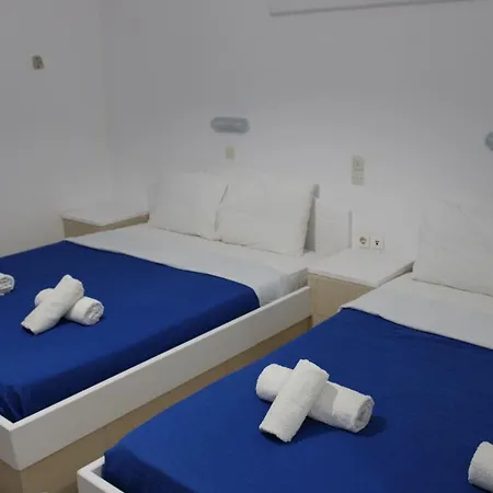 The Three Anchors Hotel *