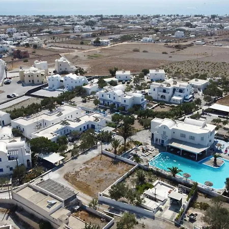 The Three Anchors Hotel *