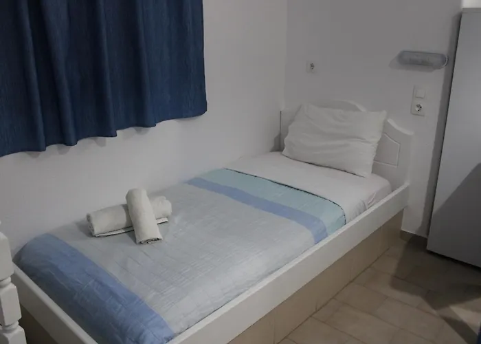 The Three Anchors Hotel